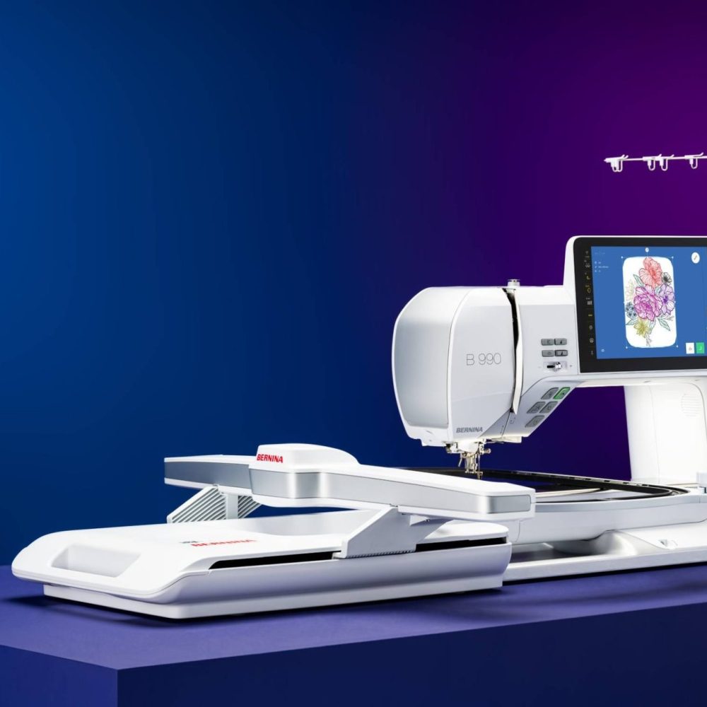 Bernina B990 Sewing, Embroidery and Quilting Machine