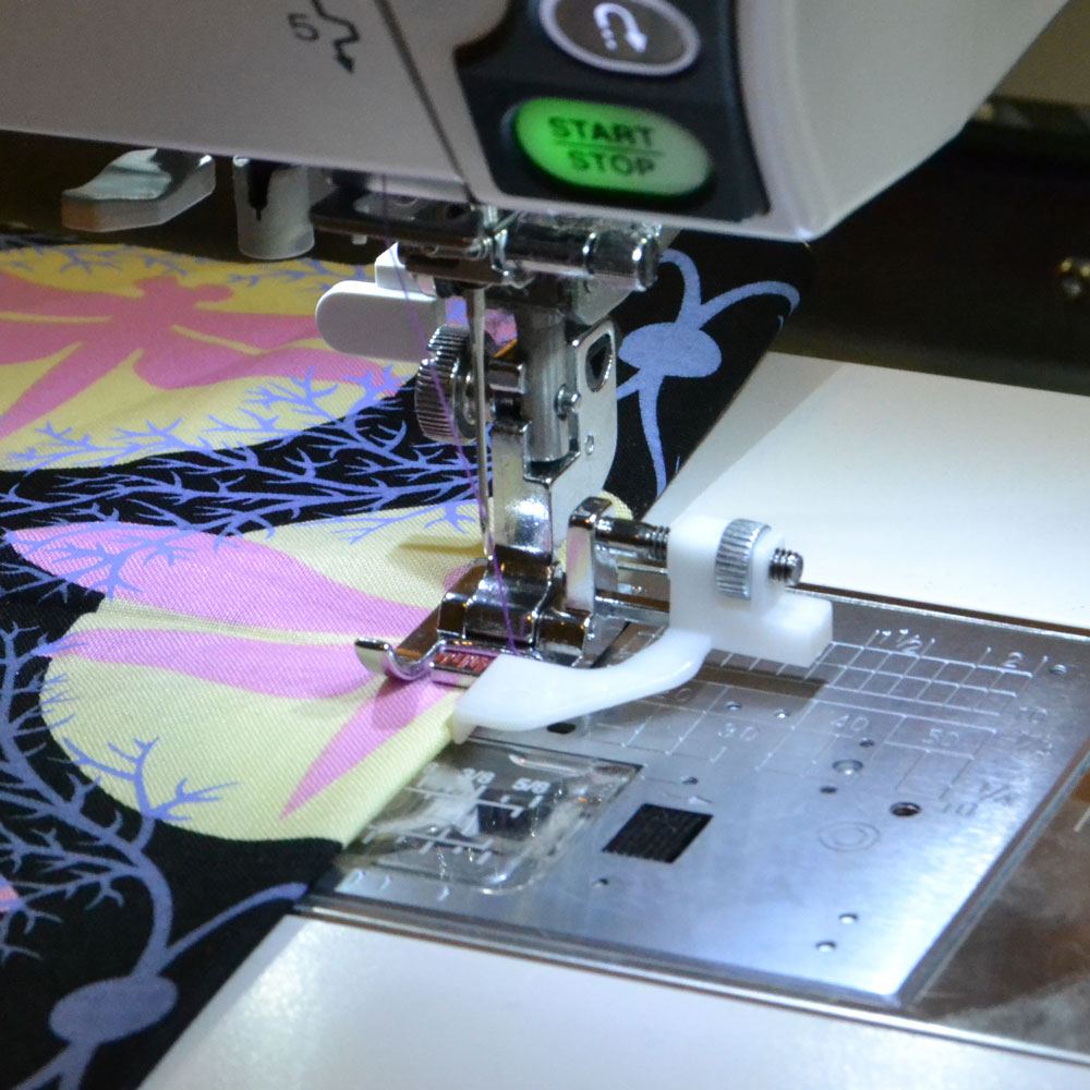 Janome Edge Guide Foot 9mm